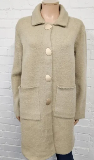 UNTUCKit Coats & Jackets*Paramour Fluffy Coatigan Beige